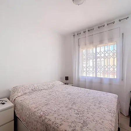 Poblat Tipic Piso Un Y Terraza * Empuriabrava